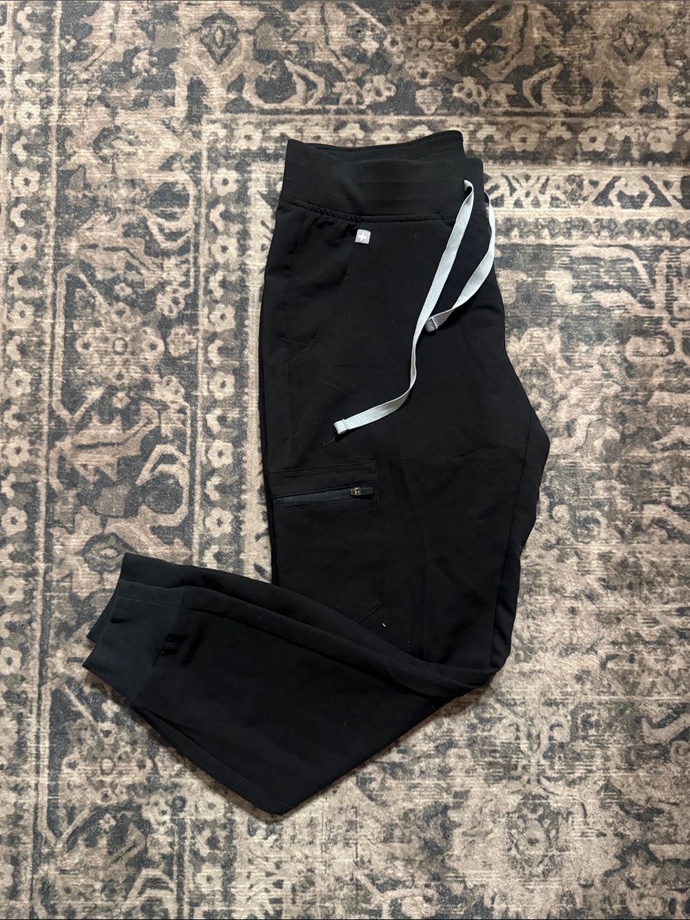 FIGS Zamora Joggers (Petite)